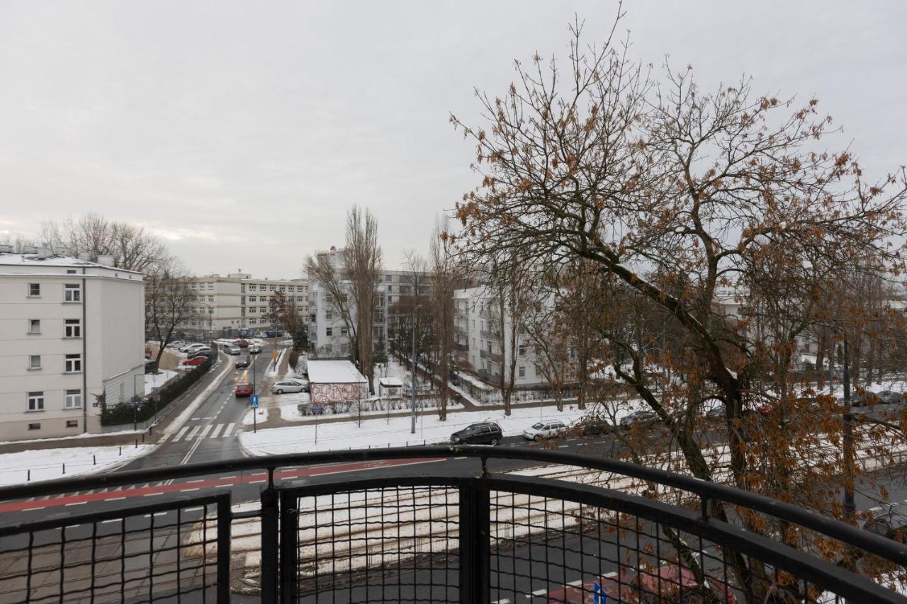 Metro Plac Wilsona Apartments Mickiewicza By Noclegi Renters Варшава Экстерьер фото