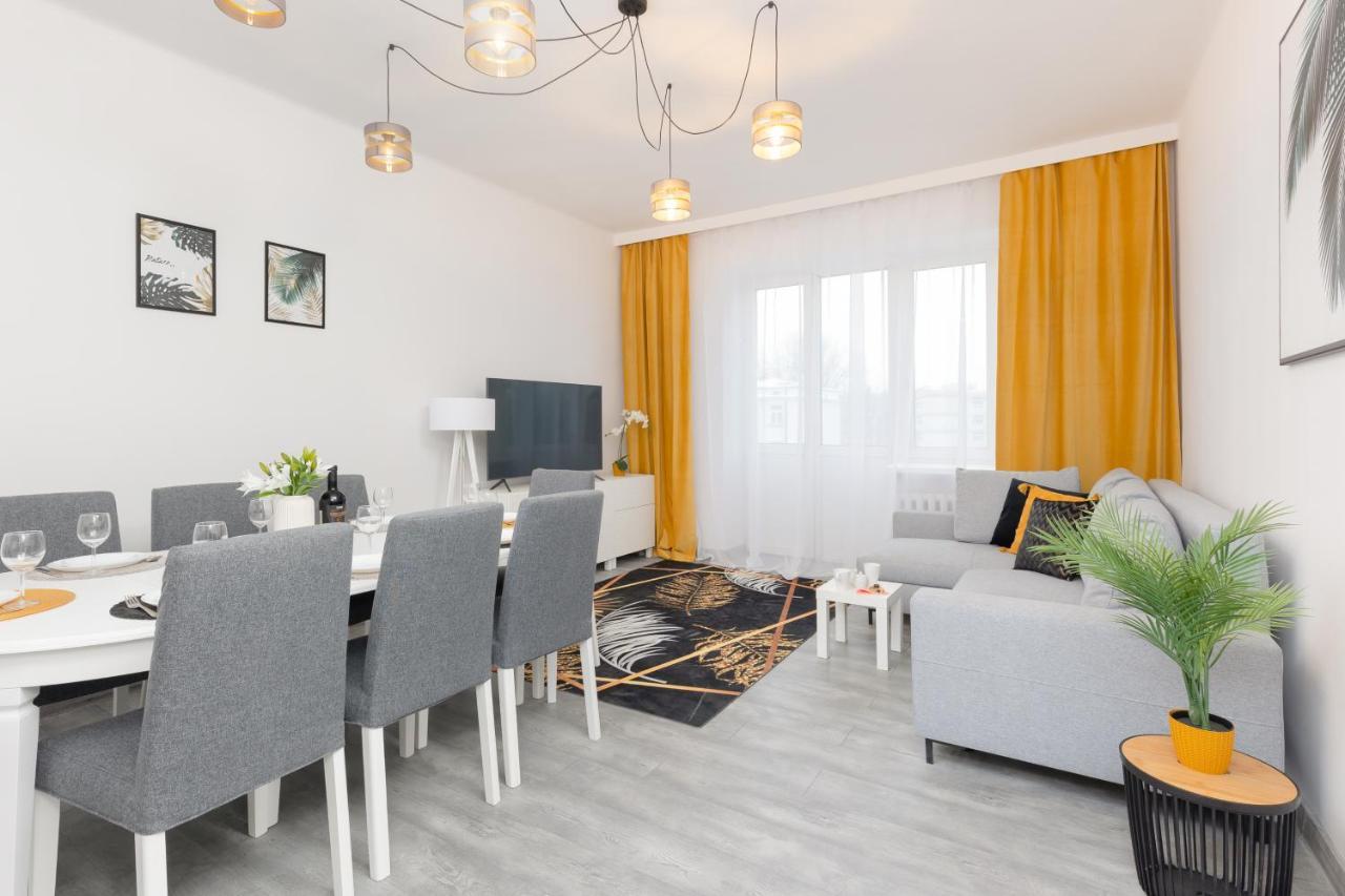 Metro Plac Wilsona Apartments Mickiewicza By Noclegi Renters Варшава Экстерьер фото