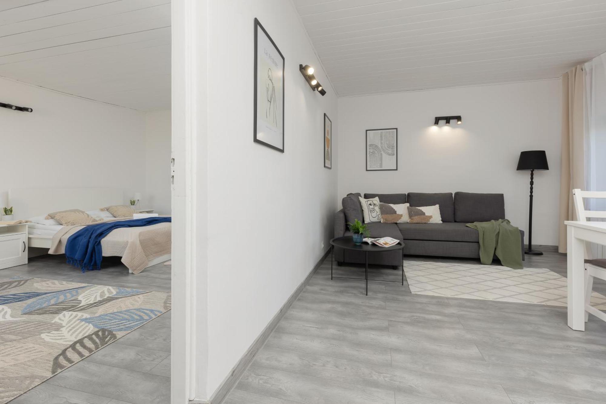 Metro Plac Wilsona Apartments Mickiewicza By Noclegi Renters Варшава Экстерьер фото