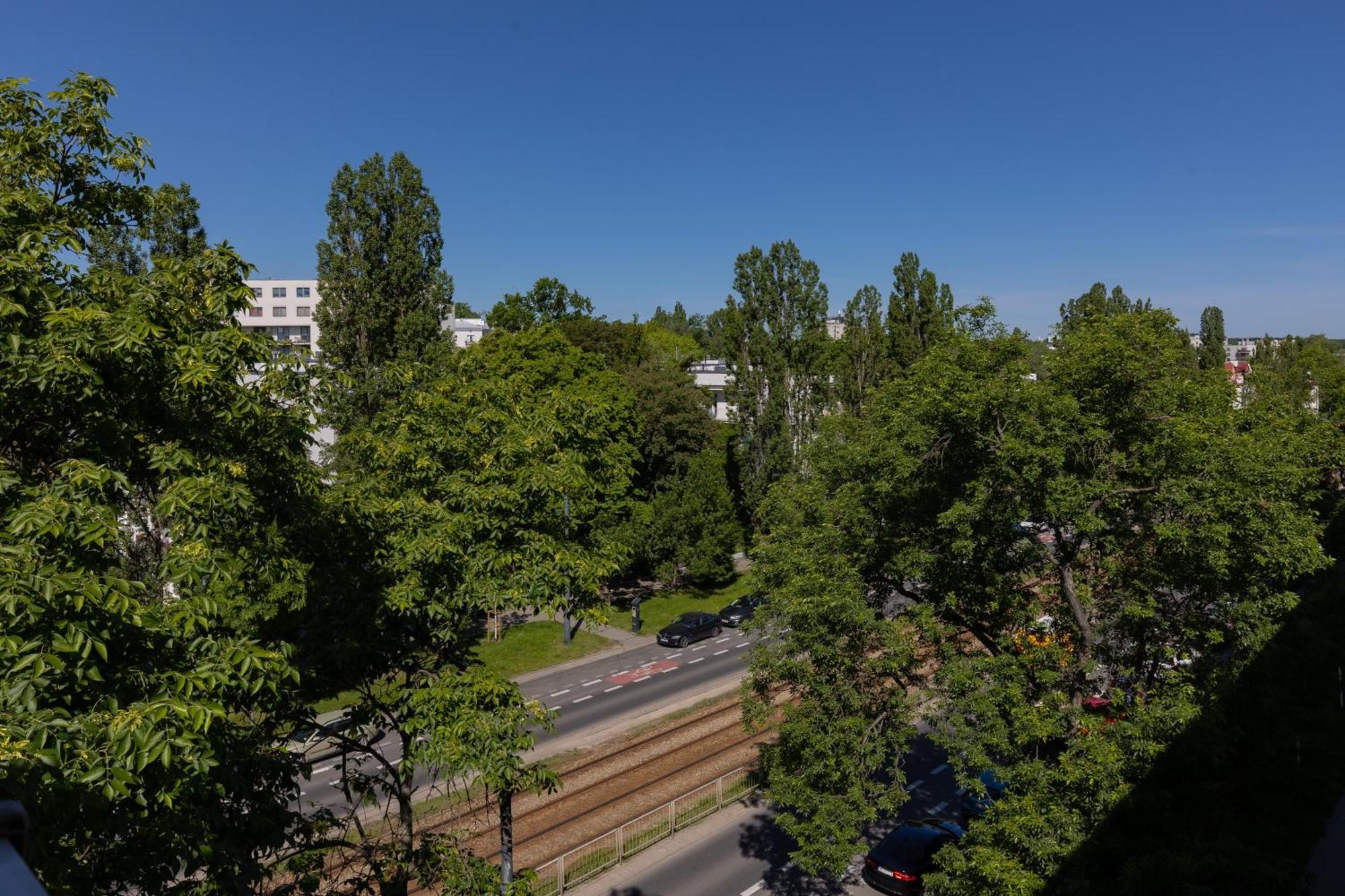 Metro Plac Wilsona Apartments Mickiewicza By Noclegi Renters Варшава Экстерьер фото
